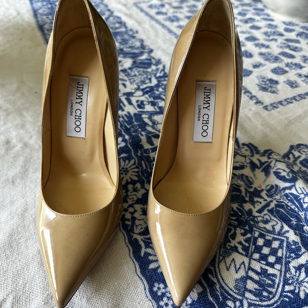 Jimmy Choo nude, pointed toe pumps size 36 (US 5.5)